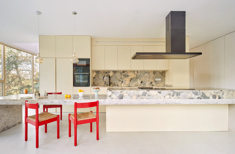 The kitchen is one of the project’s standout spaces. - José Hevia