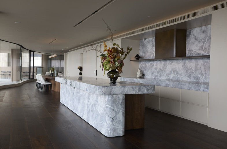 Stone and walnut kitchen island - entertaining space - Alec Bruce-Mason