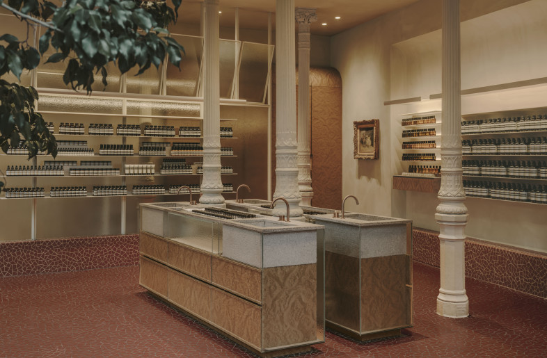 Interior of Aesop Las Salesas, showing the different furniture. - Salva López