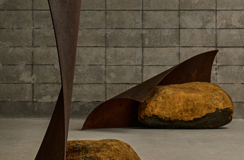 The chair in the foreground is a single-seater. - Masayuki Hayashi