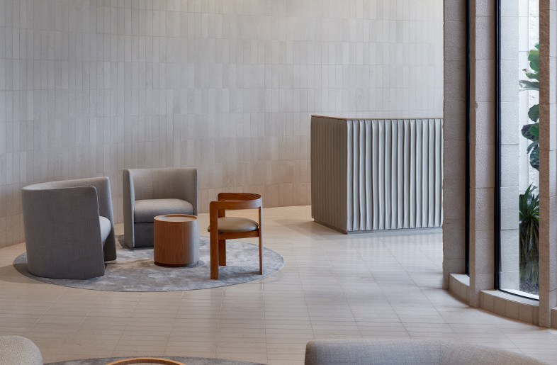 Consult Lounge - Sam Noonan