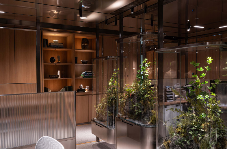 A living ecosystem that purifies the air through natural filtration. - Dennis Lo