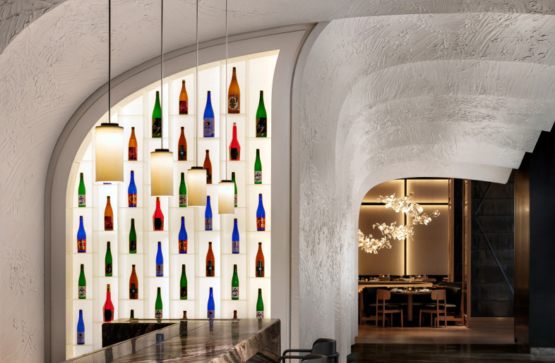 Sake Bar Tunnel - Brandon Barre