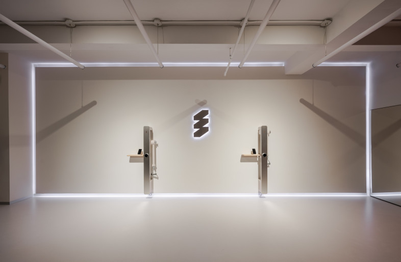 amp Showroom Feature Wall - Alan Tansey