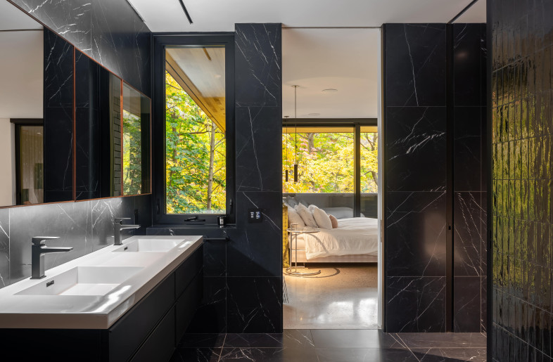 Primary bedroom ensuite - Scott Norsworthy