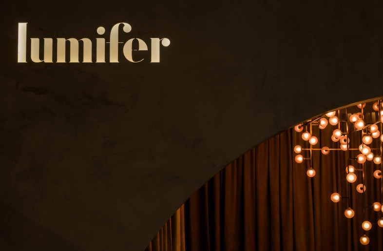 Lumifer archway into the booth - Matthew Kappas