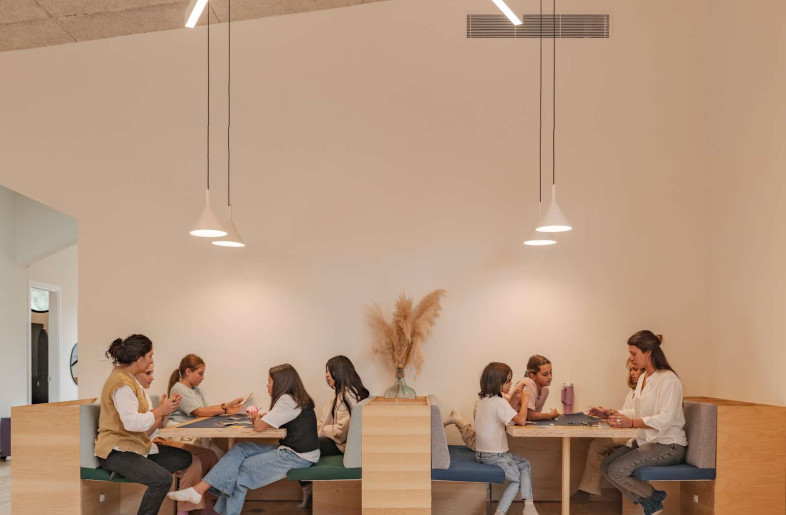 The Garzón School - Eleazar Cuadros