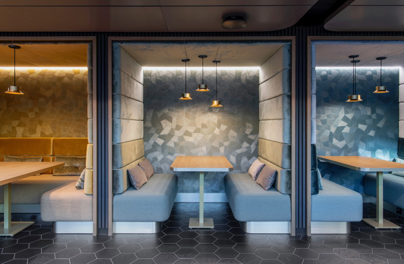 Accenture Campus, Sihlstrasse office, Deli - Peter Wuermli © Evolution Design