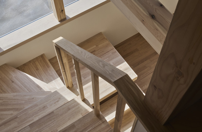 Winding staircase | Detail view - Hiroki Kawata