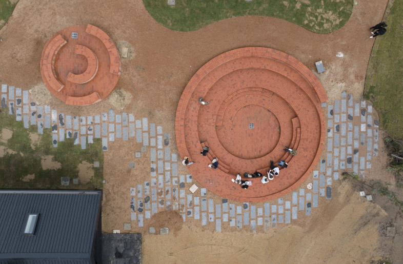 Around the buildings, sunken brick amphitheatres – hinting at classic Uruguayan architectural themes. - Eleazar Cuadros