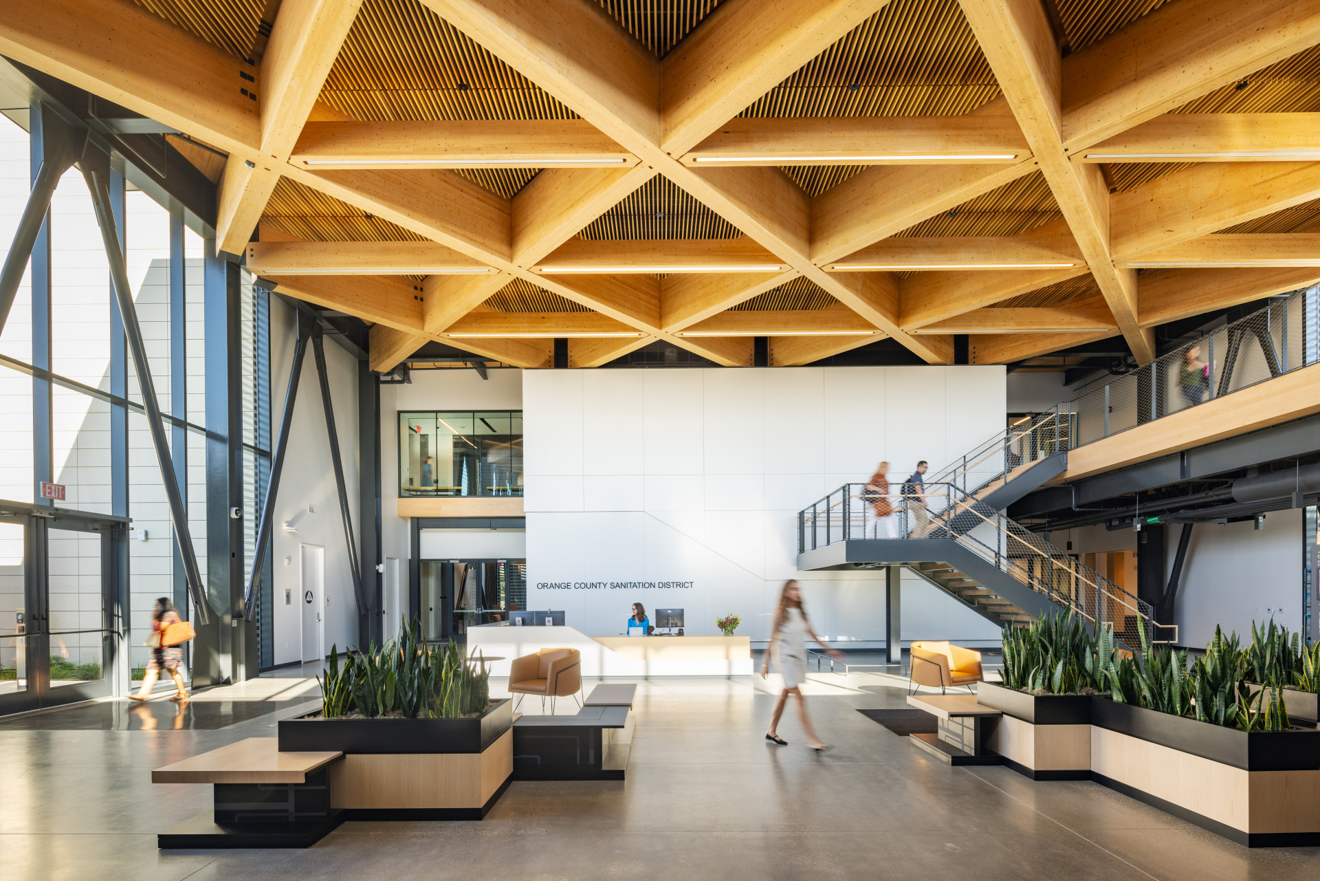 Frameweb | Orange County Sanitation District Headquarters Complex