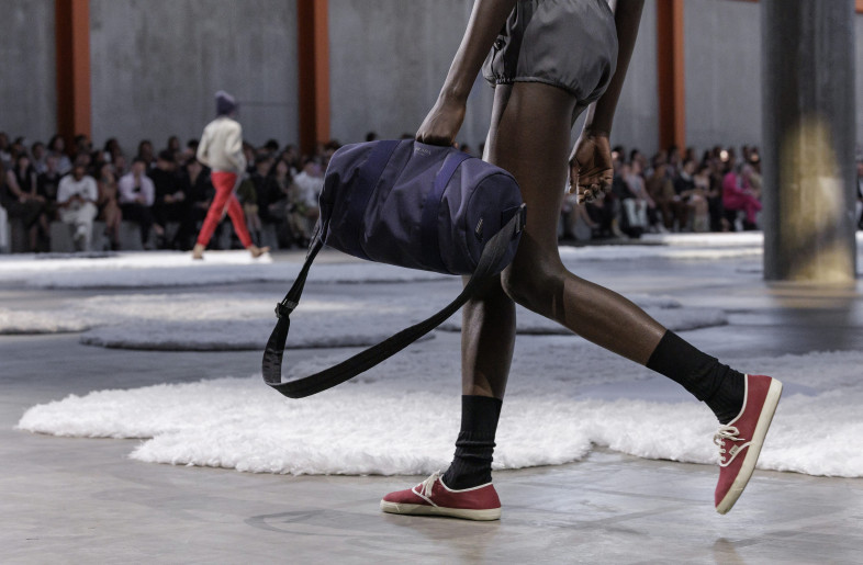 Every small addition from the past – including temporary walls, added flooring and ceiling elements – was gone. The space felt free, light and open. - Courtesy of Prada
