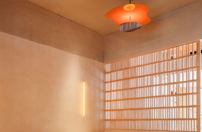 Spacegram Studio designed this restaurant so the main focus is the food. - Francisco Nogueira