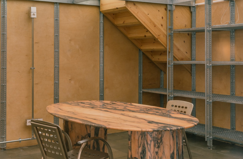 The modular blocks can be accessed from both the living and working zones, allowing spaces to shift based on changing needs. - Simone Marcolin