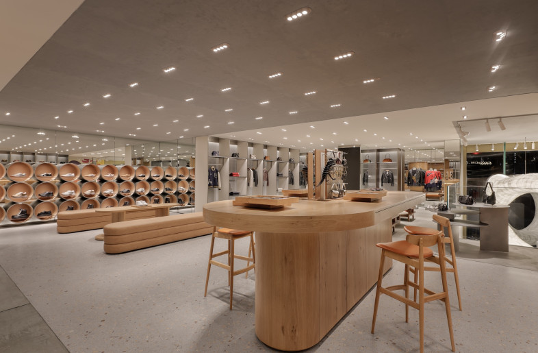 Frameweb | Coach's revamped Tokyo flagship stitches its identity