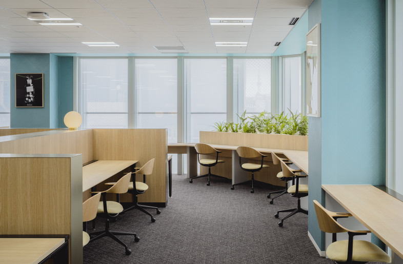 Frameweb | Employees are immersed in the Tiffany & Co. brand