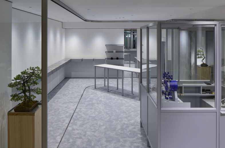 Frameweb | Closed for business, open to visitors: how a Tokyo
