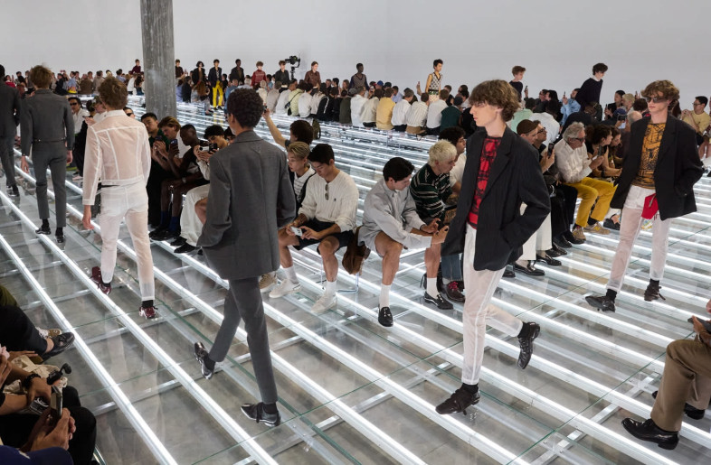 Frameweb | Prada's AW2022 menswear show introduces a revolutionary