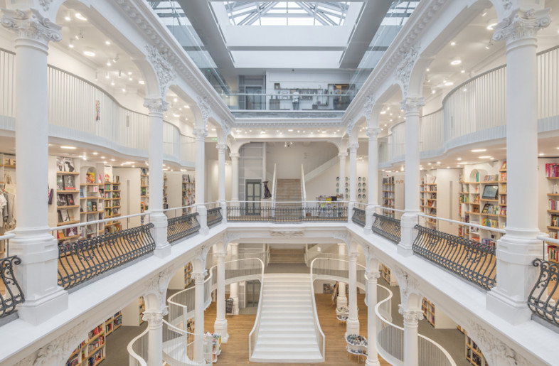 Frameweb | Square One crafts a cavernous concept store with grandeur ...