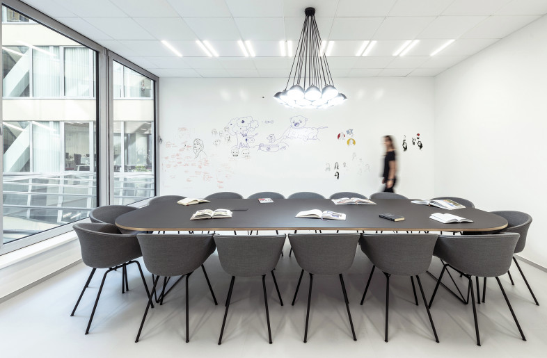 Meeting room - Alexander Dobrovodsky