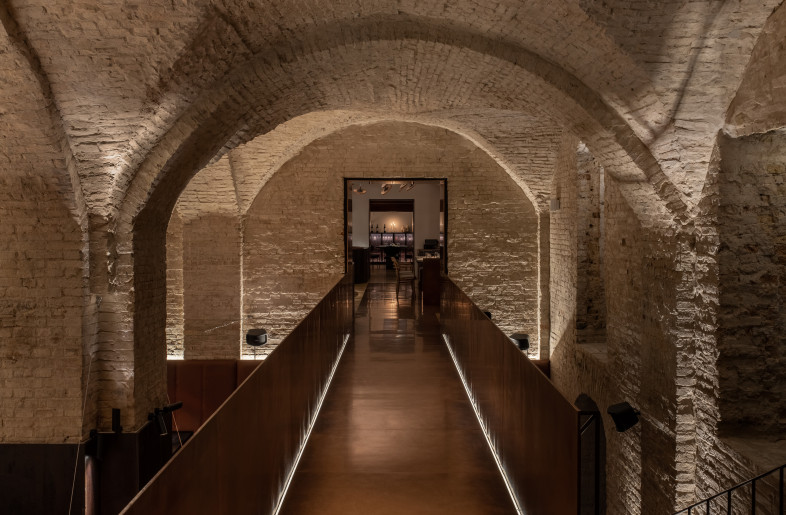 The copper  bridge connects two restaurant's halls. - Andriy Bezuglov