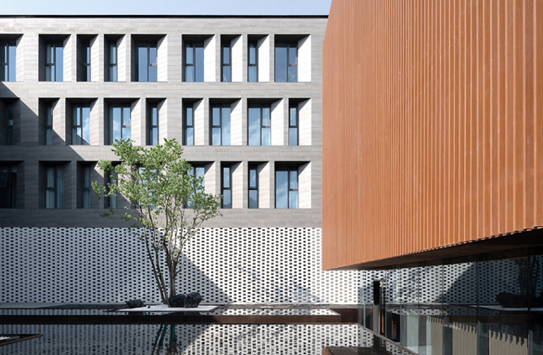 The Courtyard to Reception - Xiao Tan & IAPA