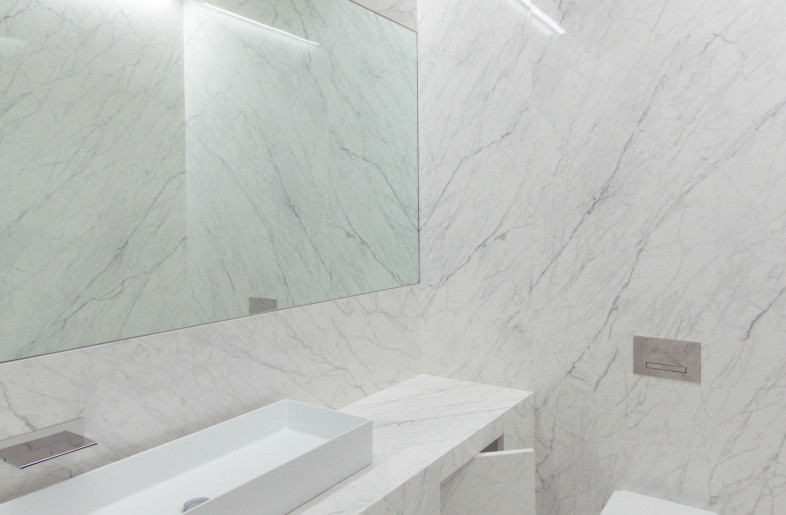 Women's Bathroom - Rakel Vella