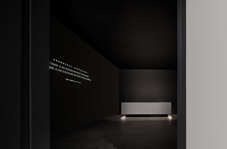 Visitors are greeted by a dramatic visual contrast between the pitch black of the interior with the pure white of the exterior. - Mr. Sun Jun