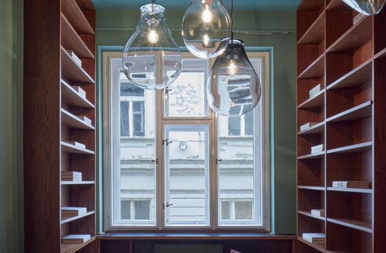 Library - BoysPlayNice