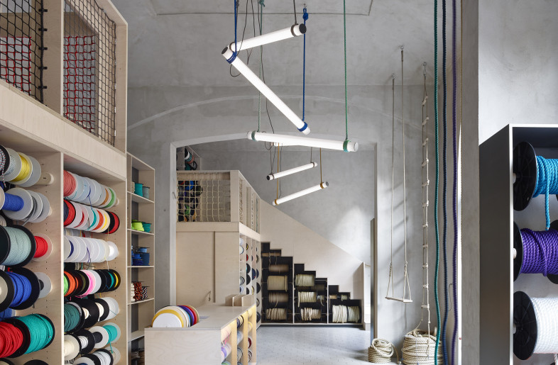 Rope shope - JRA Jarousek Rochova Architekti