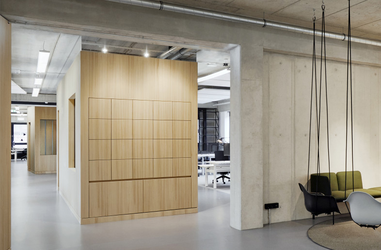 Locker and Open Meeting - PLY Atelier / photo Nina Struve