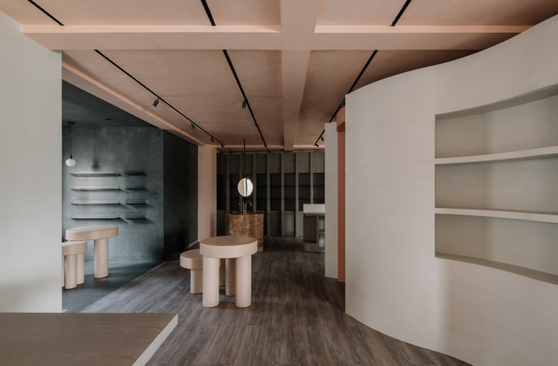 Third Floor:  A versatile retail space with sculptural display structures. - Photo Credit: Wen Studio
