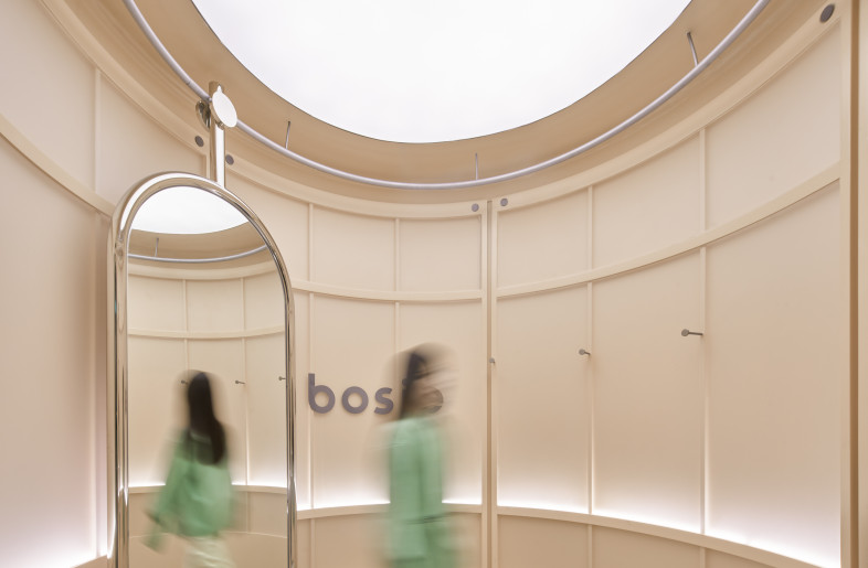 Ground floor fitting rooms - leaping creative