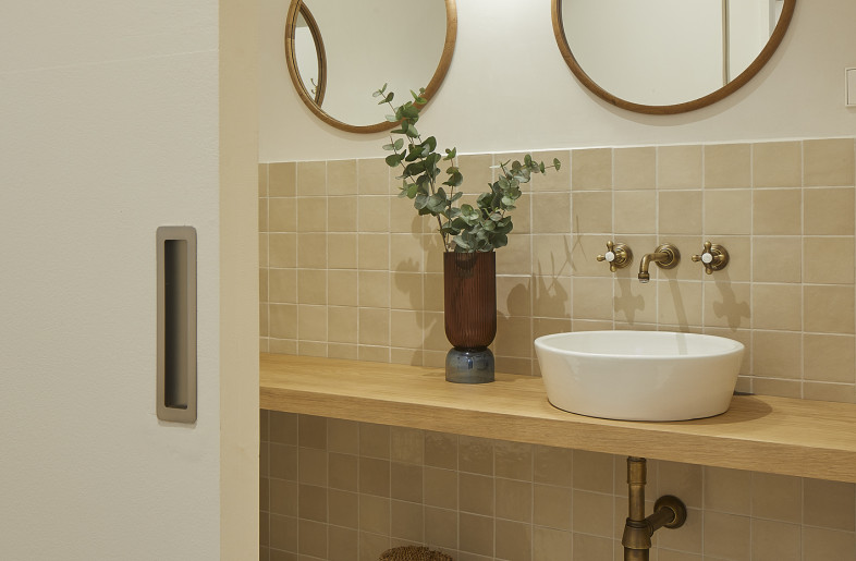 Bathroom - Jordi Miralles