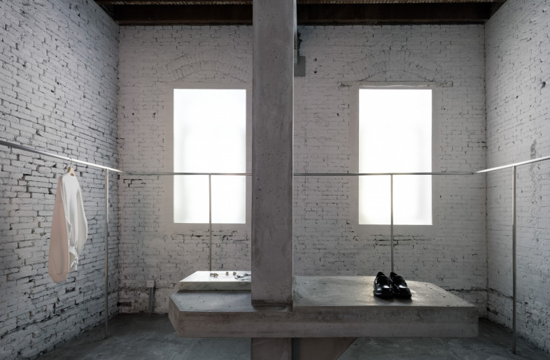 the beam and column and table - Wen Studio