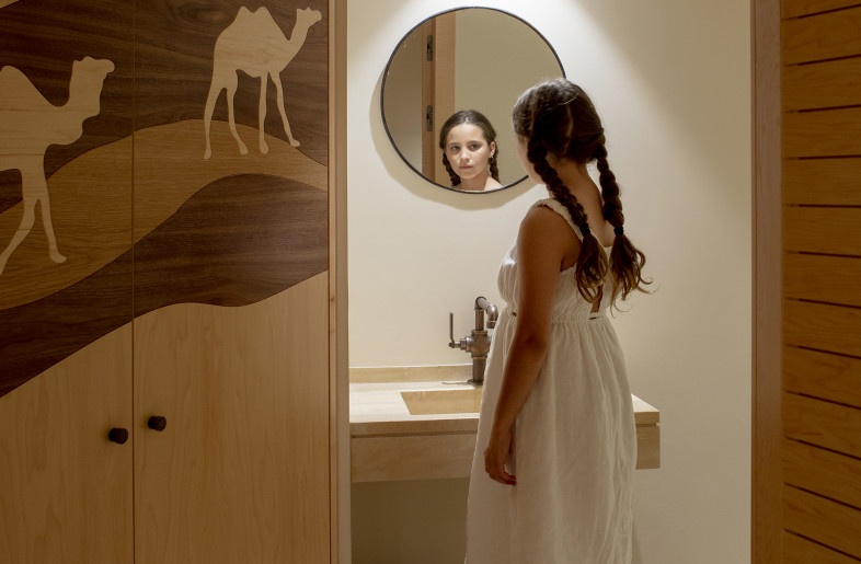 Bathroom - Roni Cnaani
