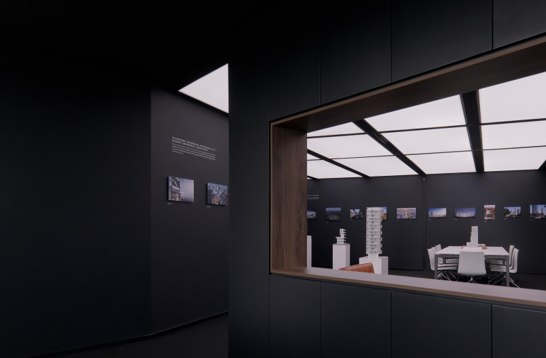 The black and white vessel embodies simplicity, efficiency, and clarity. - yuuuunstudio