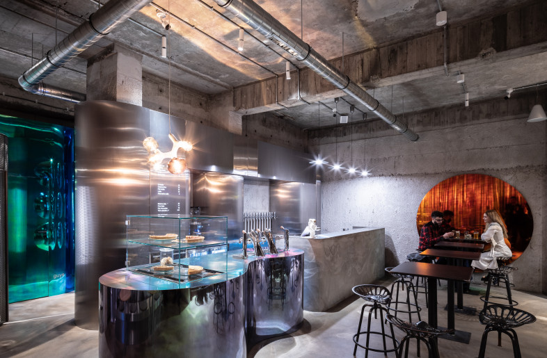 both coffee bar and cocktaip/beer bar. - Vlad Patru