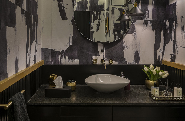 bathroom - Jaime Navarro