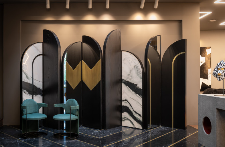 Foyer Screen - Jaime Navarro