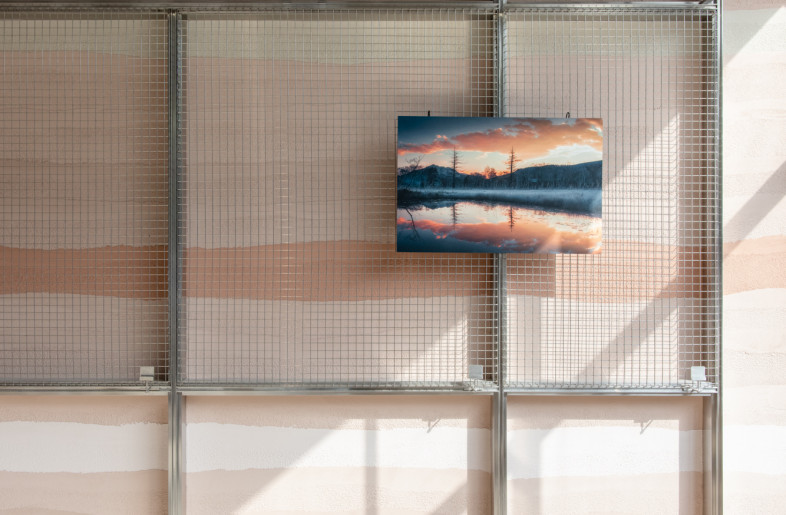 sunlight activates the natural atmosphere - Wen Studio