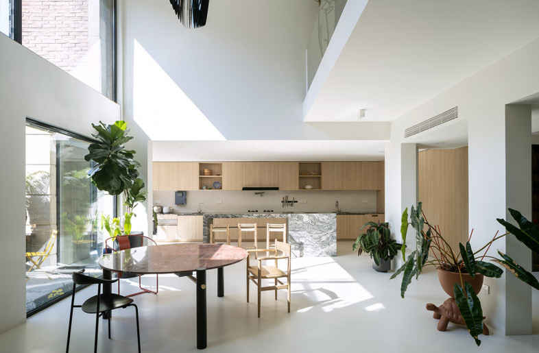 open kitchen in basement - Studio FF