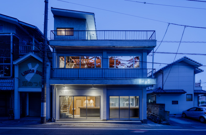 Facade - Ippei Shinzawa
