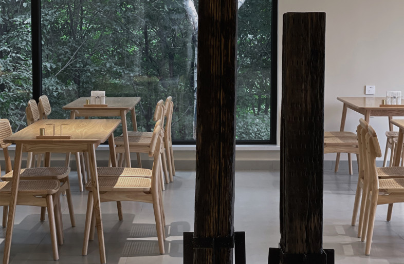 Restaurant details - Poly Design Stodio