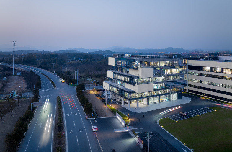 Architecture and surrounding environment - Wu Qing Shan