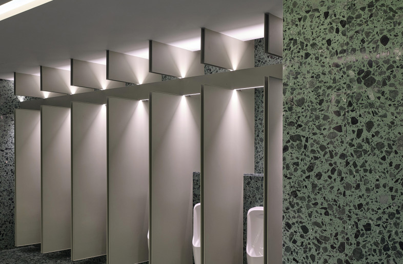 Washroom - Jonathan Leijonhufvud Architectural Photography