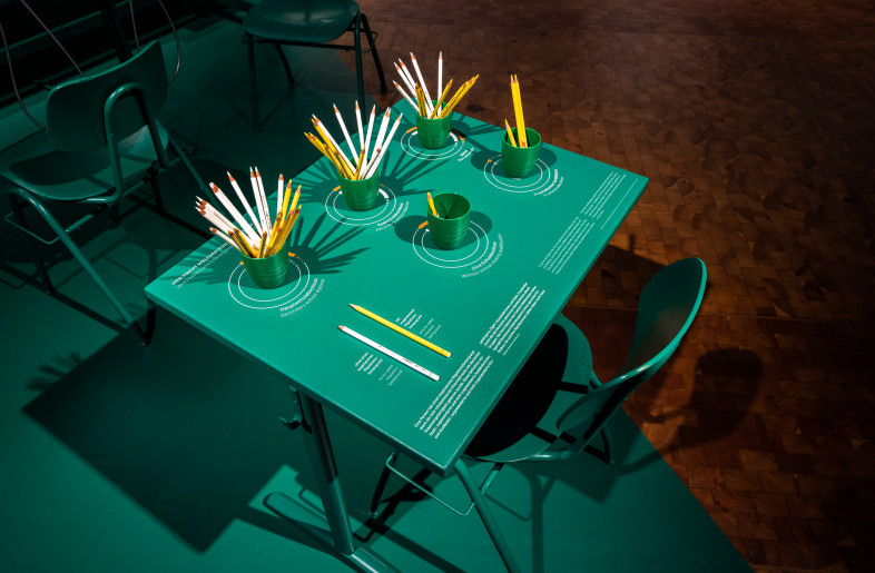3D Statistics on "Who graduates from what type of school?" - J. Voß, Oschatz Visuelle Medien