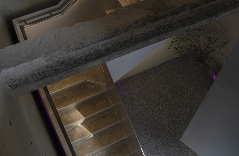 Stairs - YanTong Lee