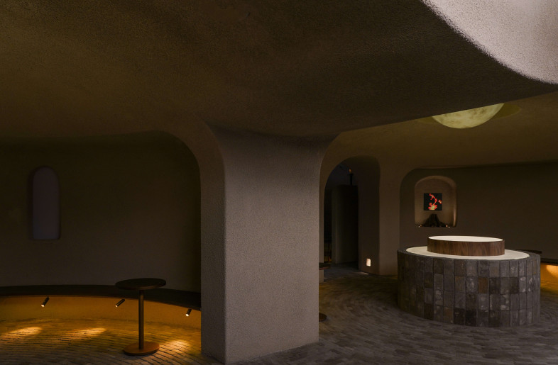 Showroom - YanTong Lee