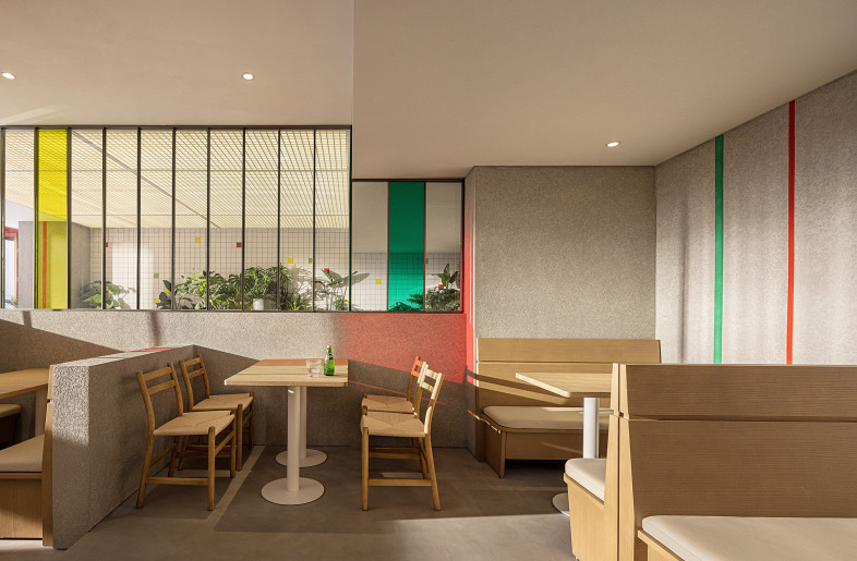 Dining area - Shi Xiang Wan He